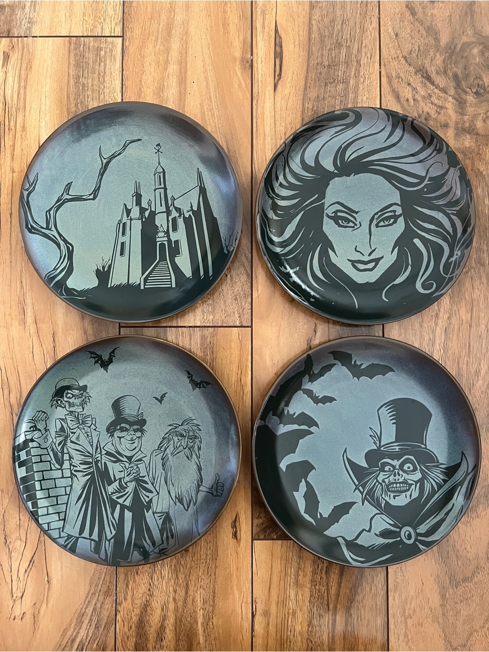 Disney’s The Haunted Mansion Appetizer Plate Set (One Chipped)